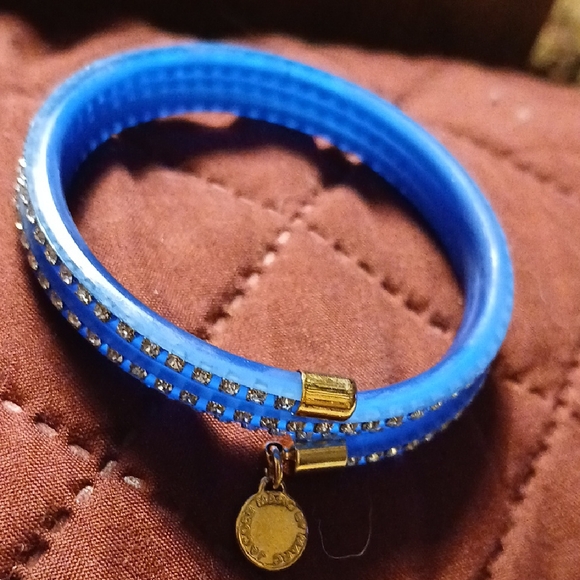 Marc Jacobs Blue Rhinestone Bangle Bracelet New - Picture 1 of 4